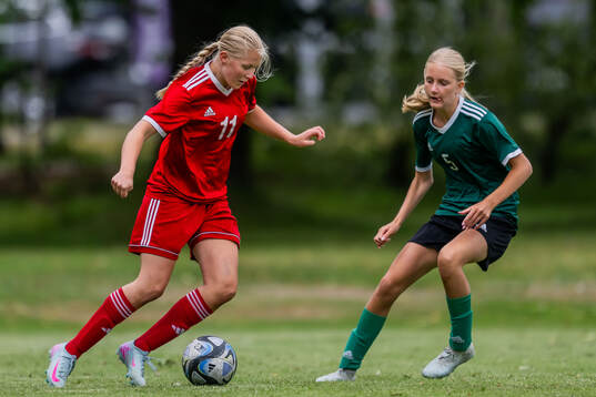 Lovisa Lindell, IFK Lidingö FK och Agnes Elm, Malmö FF