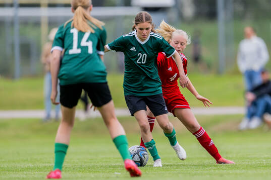 Frida Åkerson, Gefle IF FF och Vendela Cronehag, FC