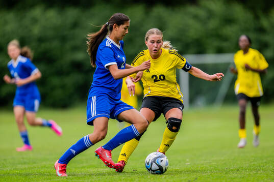 Havanna Borg, AIK FF och Ronia Åbrink, Eskilstuna United