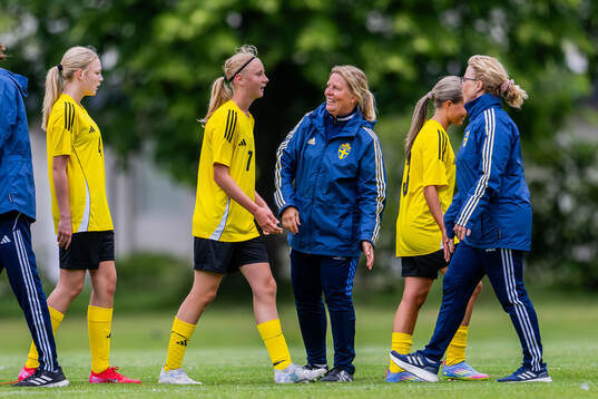 Ella Tomtlund, Vaksala SK och Tränare Johanna Johansson