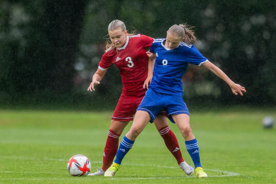 Leah Hellqvist, IF Brommapojkarna och Elvira Wide, Hammarby