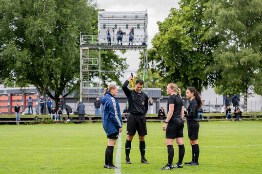 Domare Amelia Hagberg, Slavisa Stijepic, Ellen Karlsson och