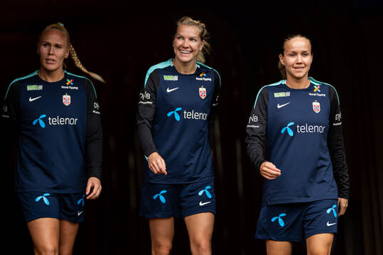 Maria Thorisdottir, Ada Hegerberg and Guro Reiten of the