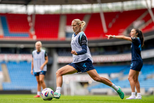 Lisa Naalsund of the Norwegian women's national football