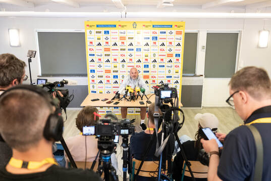 Assistant coach Magnus Wikman of the Swedish women's
