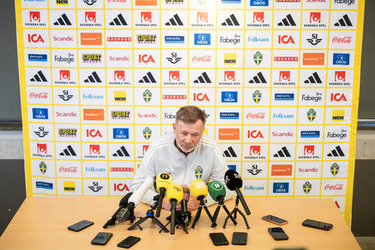 Head coach Peter Gerhardsson of the Swedish women's