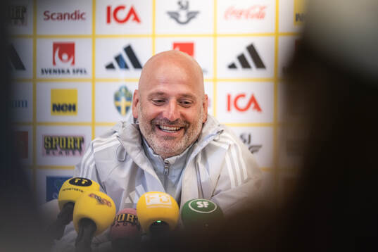 Assistant coach Magnus Wikman of the Swedish women's