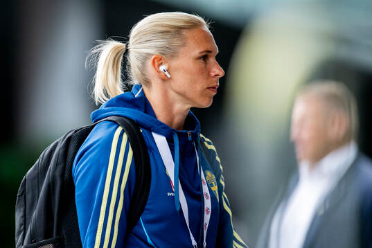 Jonna Andersson of Sweden arrives