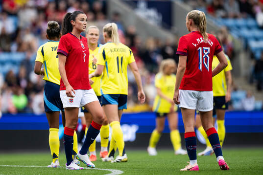 Ingrid Syrstad Engen and Frida Maanum of Norway