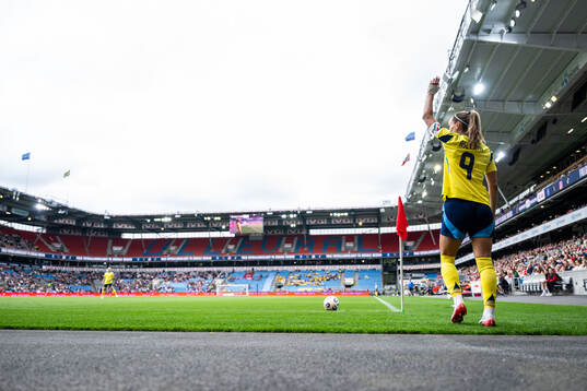 Kosovare Asllani of Sweden