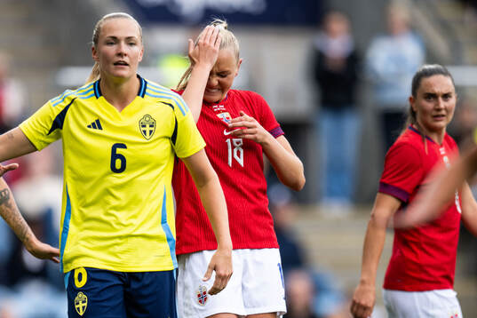 Frida Maanum of Norway in pain