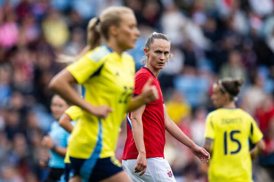 Smilla Holmberg of Sweden and Caroline Graham Hansen of