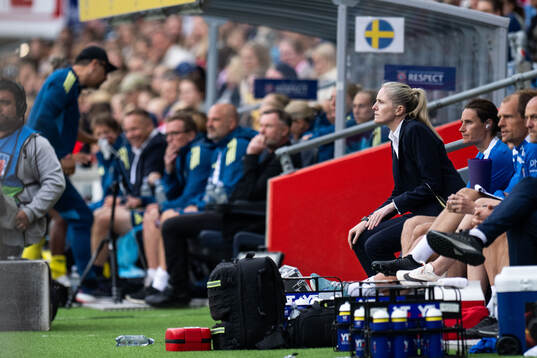 Head coach Gemma Grainger of Norway