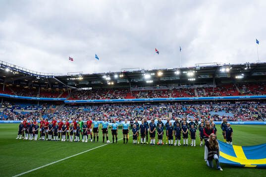 Players of Norway and of Sweden