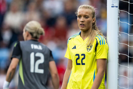 Smilla Holmberg of Sweden