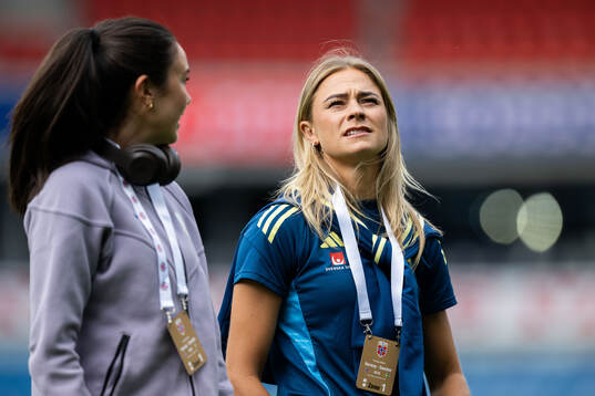 Ingrid Syrstad Engen of Norway and Fridolina Rolfö of