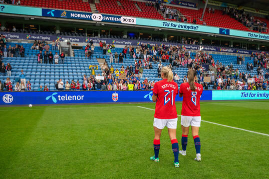 Lisa Naalsund and Vilde Bøe Risa of Norway