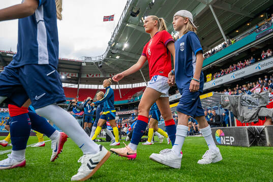 Frida Maanum of Norway enters the pitch