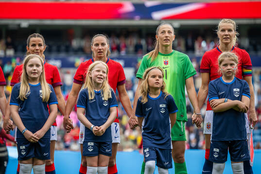 Tuva Hansen, Marit Bratberg Lund, goalkeeper Cecilie