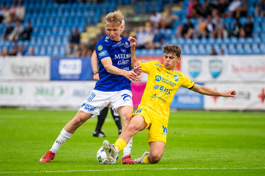 Trelleborgs Axel Vidjeskog och Oddevolds Emir Derviskadic