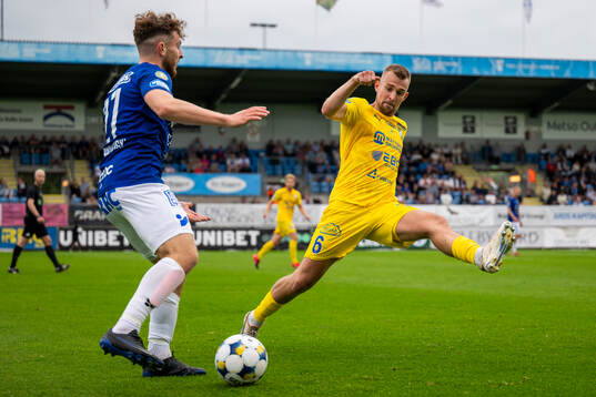 Trelleborgs Alexander Baraslievski och Oddevolds Jesper