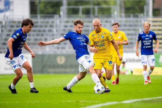 Trelleborgs Alexander Baraslievski och Oddevolds Olle