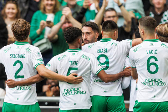 Hammarbys Nahir Besara jublar