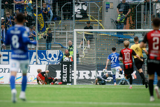 Östersunds James Joseph Kirby