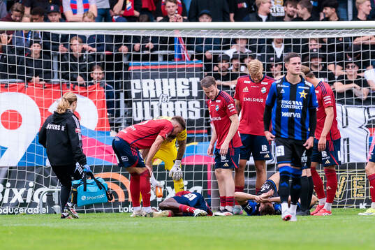 Östers Kingsley Gyamfi och Sirius Tobias Anker har ont och