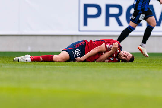 Östers Matias Tamminen har ont