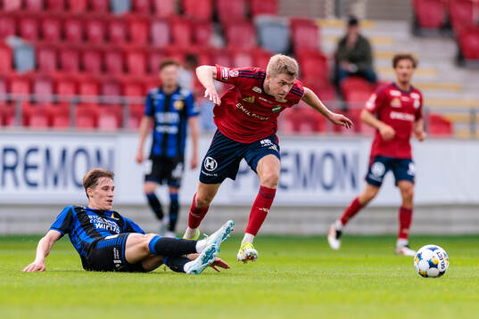 Sirius Marcus Lindberg och Östers Magnus Christensen
