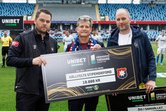 Örgrytes tränare Andreas Holmberg tilldelas priset