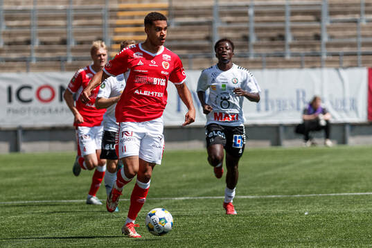 Kalmars Anthony Olusanya