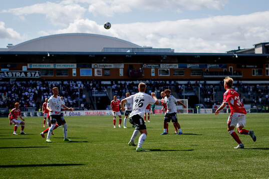 Örebros Hampus Söderström och Kalmars Charlie Rosenqvist