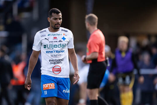 Värnamos Wenderson Oliveira do Nascimento deppar