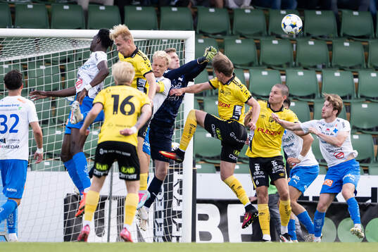 Värnamos målvakt Hugo Keto