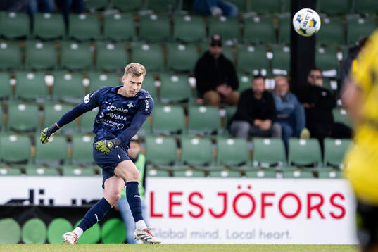 Värnamos målvakt Hugo Keto
