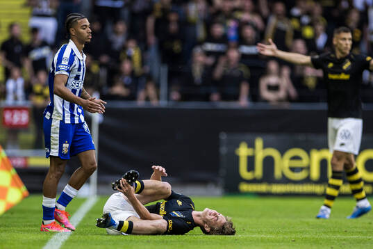 IFK Göteborgs Sebastian Clemmensen och AIKs Yannick Geiger