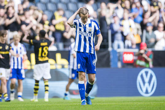 IFK Göteborgs August Erlingmark deppar