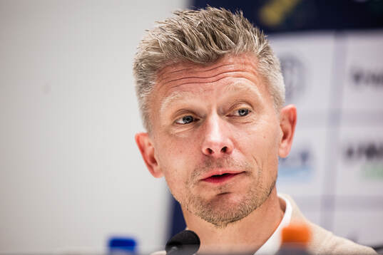 AIKs tränare Mikkjal Thomassen