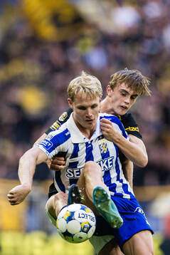 IFK Göteborgs Max Fenger och AIKs Yannick Geiger