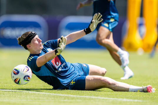 Goalkeeper Tove Enblom of the Swedish women's national