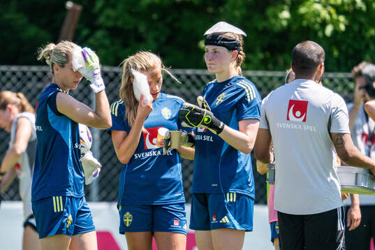 Goalkeeper Jennifer Falk, Smilla Holmberg and goalkeeper