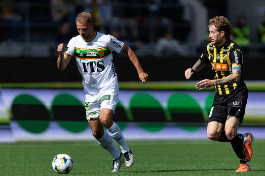 GAIS Gustav Lundgren och Häckens Simon Gustafson