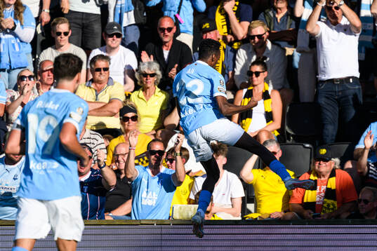Malmö FFs Taha Ali jublar