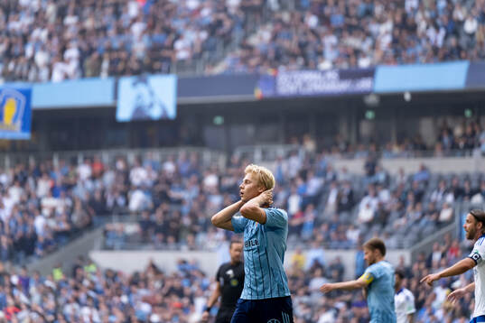 Djurgårdens Theo Bergvall deppar