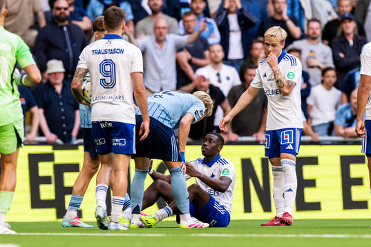 Djurgårdens Theo Bergvall och IFK Norrköpings Yahya Kalley