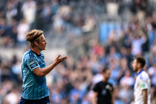Djurgårdens Tobias Gulliksen jublar