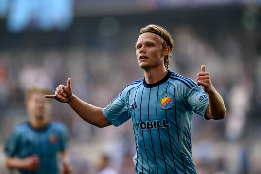 Djurgårdens Tobias Gulliksen jublar