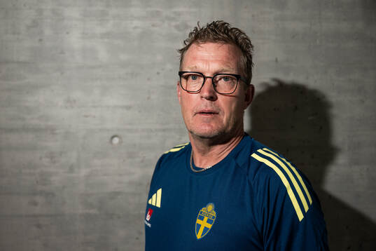 Goalkeeper coach Leif Troedsson of the Swedish women’s